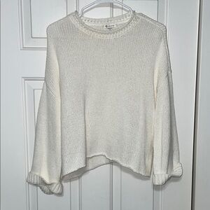Versona Cream Crew Neck Sweater